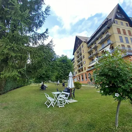 Sam's Getaway Apartment
